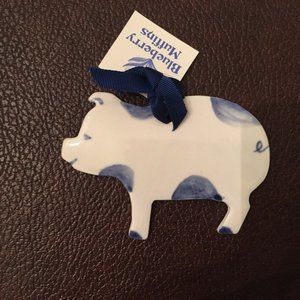 Rocky Marsh Blueberry Muffin Pig Ornament